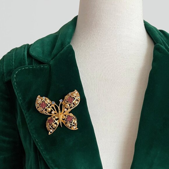 Vintage Large Butterfly Gold Tone Rhinestones & Enamel Brooch - Picture 3 of 5